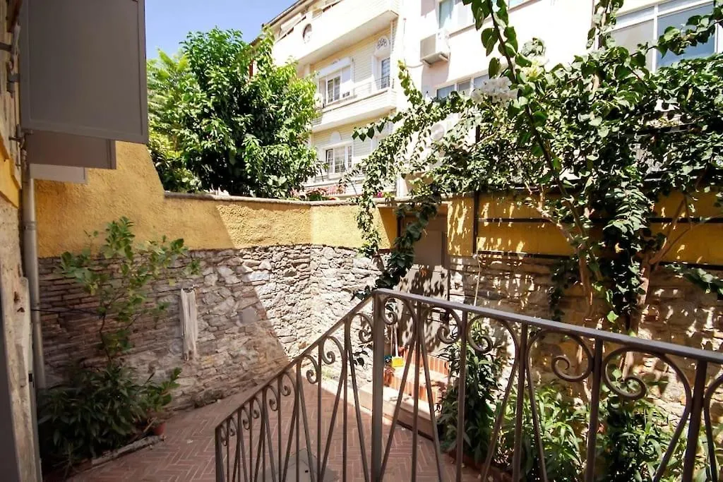 Private Central 2Br/2Ba House W Patio&Terrace Smirne Turchia